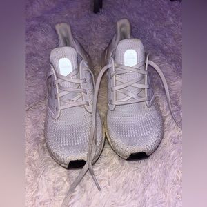 womens adidas ultra boost